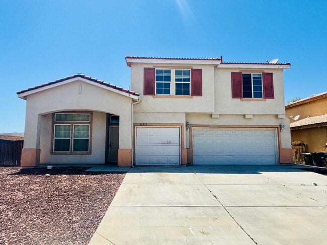 36753 37th St E in Palmdale, CA - Building Photo - Building Photo