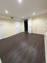 179-11 Eveleth Rd in Queens, NY - Building Photo