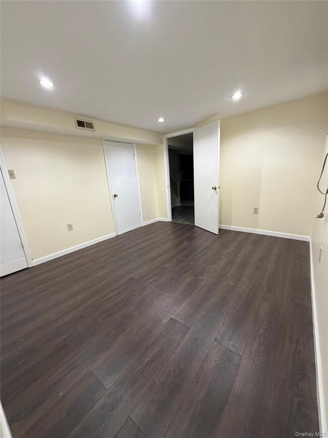 property at 179-11 Eveleth Rd