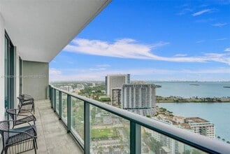 501 NE 31st St, Unit 2906 in Miami, FL - Building Photo - Building Photo