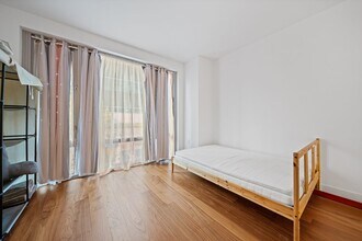 2 Shore Ln in Jersey City, NJ - Building Photo - Building Photo