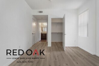 11925 Kling St in Los Angeles, CA - Building Photo - Building Photo