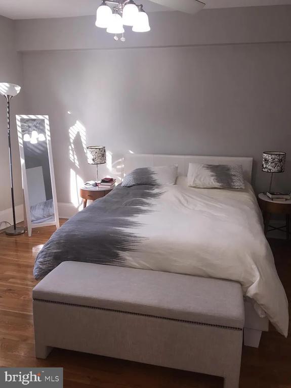 2410 20th St NW in Washington, DC - Building Photo - Building Photo