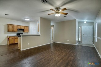 2210 Ada Ln, Unit 1120 in Round Rock, TX - Foto de edificio - Building Photo