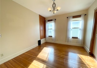 18 Romsey St, Unit 2 in Boston, MA - Building Photo - Building Photo