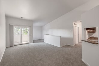Pine Ridge Apartments in Rochester Hills, MI - Building Photo - Interior Photo