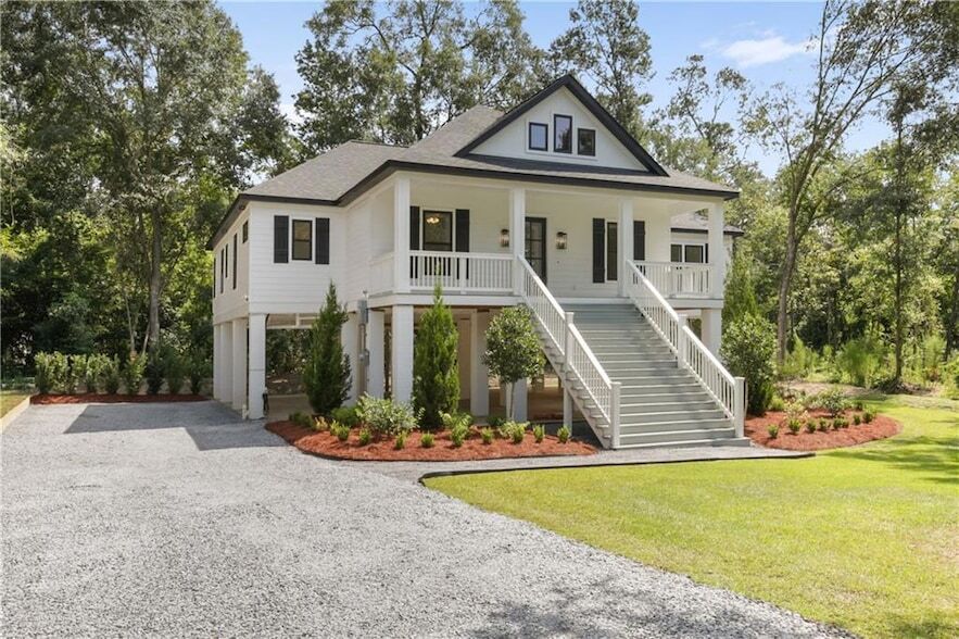 814 W 19th Ave in Covington, LA - Foto de edificio