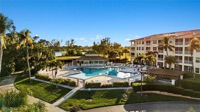4015 Palm Tree Blvd in Cape Coral, FL - Foto de edificio - Building Photo