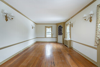 74 South St in Litchfield, CT - Building Photo - Building Photo
