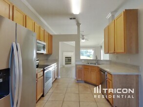 11505 Rolling River Blvd in Jacksonville, FL - Building Photo - Building Photo