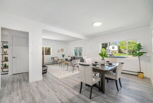 1580 S Krameria St in Denver, CO - Building Photo