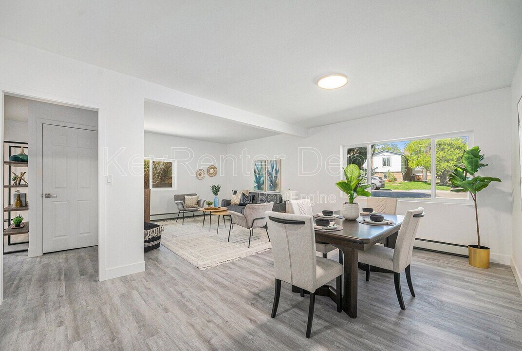 1580 S Krameria St in Denver, CO - Building Photo