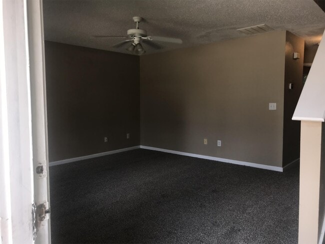 6035 Creekerton Blvd in Mcdonough, GA - Building Photo - Building Photo