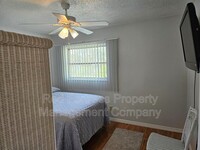 6761 Lake McGregor Cir in Ft. Myers, FL - Foto de edificio - Building Photo