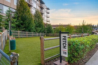 Slater 116 in Kirkland, WA - Building Photo - Building Photo