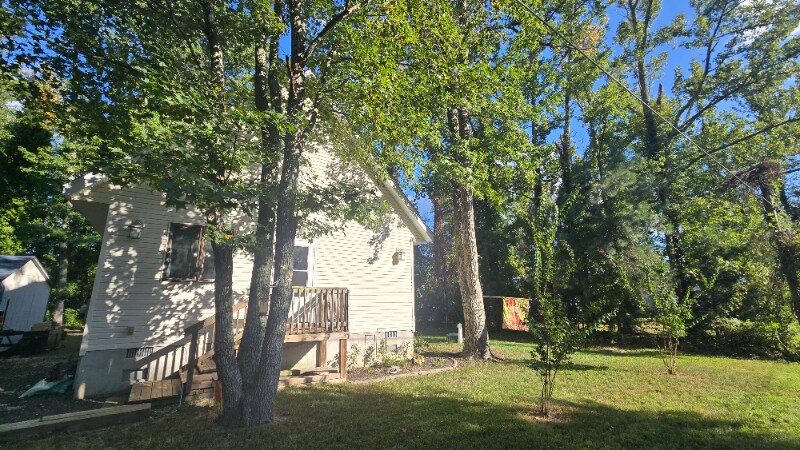 14742 MacArthur Dr in Scotland, MD - Building Photo