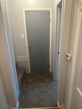 131 Alameda Rd, Unit 131 Alameda Road Apt 2 in Butler, PA - Foto de edificio - Building Photo