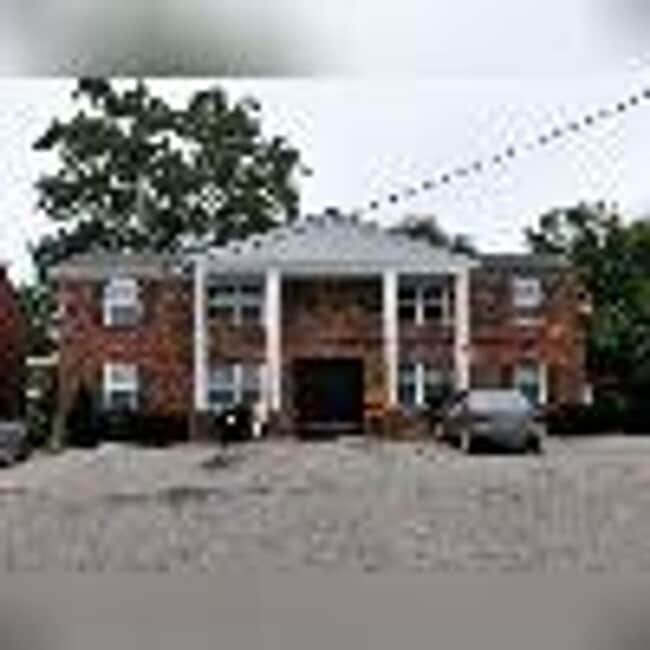 property at 3706 Noblitt Dr
