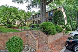 5153 Westbard Ave in Bethesda, MD - Building Photo - Building Photo