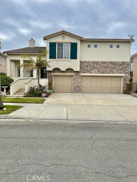 property at 1211 Chesapeake Dr