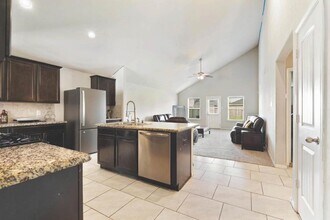 2910 High Garden Ln in Fresno, TX - Building Photo - Building Photo