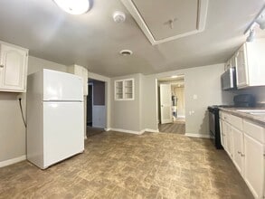 120 N 18th St in Chesterton, IN - Building Photo - Building Photo