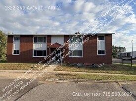 1322 2nd Ave in Woodruff, WI - Building Photo