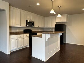 2701 113th St in Lubbock, TX - Building Photo - Building Photo