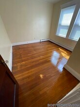 38 Estes St in Lynn, MA - Building Photo - Building Photo