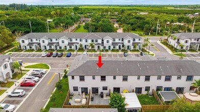14807 SW 183rd Ter in Quail Heights, FL - Foto de edificio - Building Photo