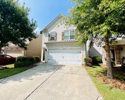 256 Highland Pointe Cir E in Dawsonville, GA - Building Photo