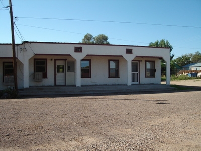 6th Street Apartments in Socorro, NM - Foto de edificio