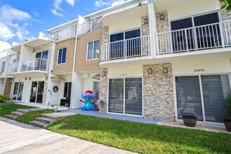 25872 SW 139th Path in Homestead, FL - Building Photo - Building Photo