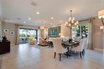 5014 Stone Harbor Cir in Wimauma, FL - Building Photo - Building Photo