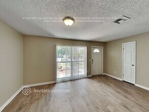 106 Euclid Loop in Seffner, FL - Building Photo - Building Photo
