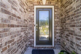 6940 Rocking Horse Ln in Cumming, GA - Building Photo - Building Photo