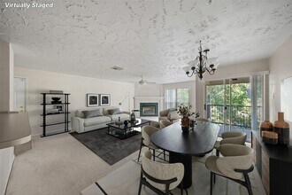8051 Bay Branch Dr, Unit 424 in Spring, TX - Building Photo - Building Photo