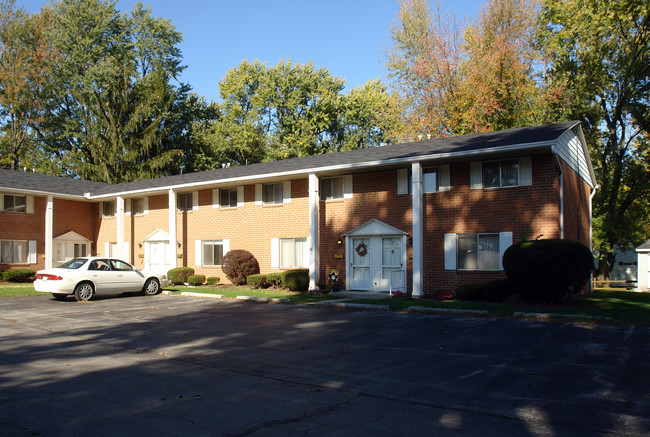 140 W Main St in Norwalk, OH - Building Photo - Building Photo