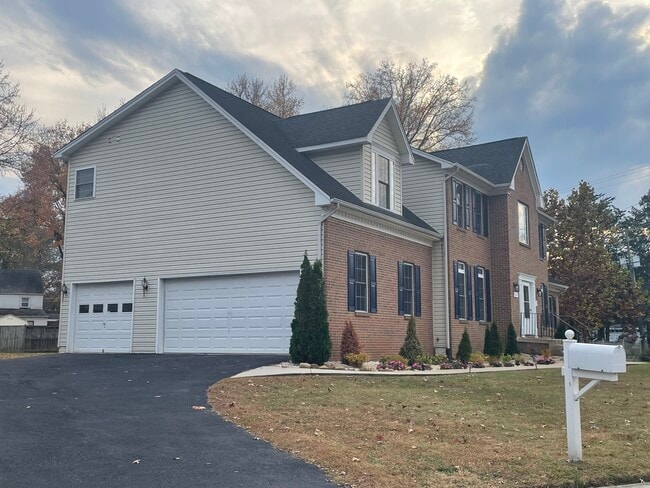 2907 Dumas St in Alexandria, VA - Building Photo - Building Photo