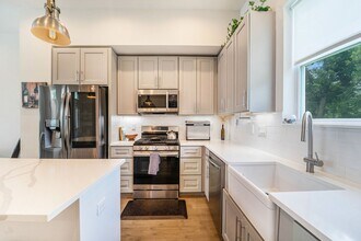 5341 Donovan Gdns Ln in Houston, TX - Building Photo - Building Photo