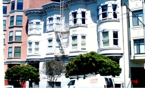 1660 Sacramento St in San Francisco, CA - Building Photo - Building Photo