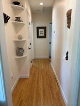 1127 N California St in Burbank, CA - Building Photo - Building Photo