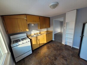 6183 N 38th St in Milwaukee, WI - Building Photo - Building Photo