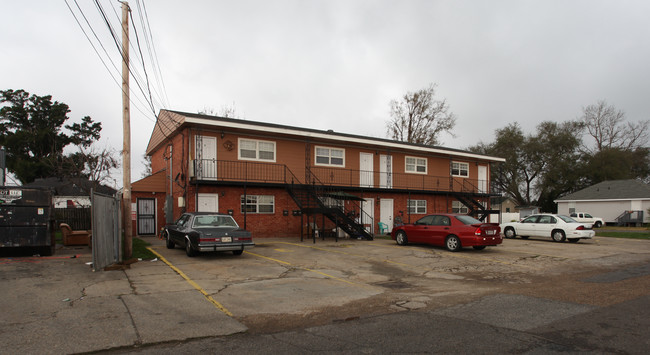 846 Carmadelle St in Marrero, LA - Building Photo - Building Photo