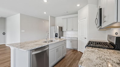 2120 Rannoch St in Sherman, TX - Foto de edificio - Building Photo