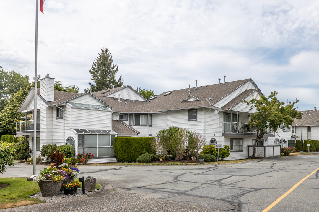 Orangewood Country Homes in Langley, BC - Building Photo