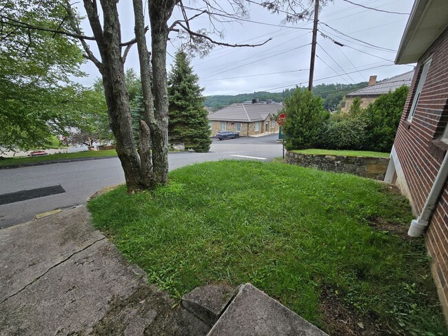 109 Gragg St in Boone, NC - Building Photo - Building Photo