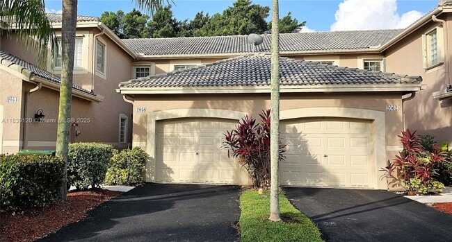 property at 2058 Madeira Dr