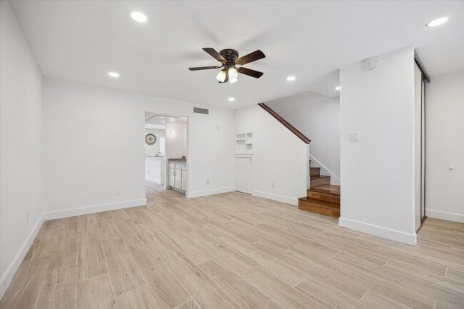 property at 5807 Beverly Hill St