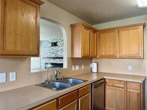 4015 Redwood Arbor Ln in Fresno, TX - Foto de edificio - Building Photo